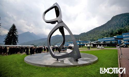 luxottica