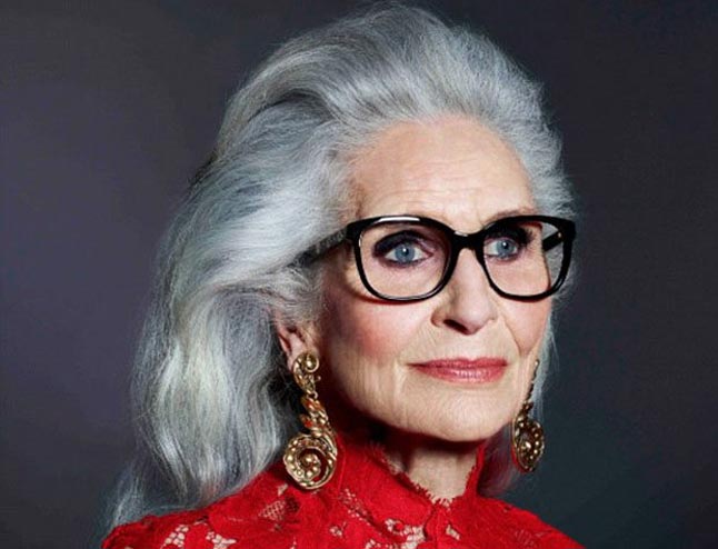 Daphne-Selfe2